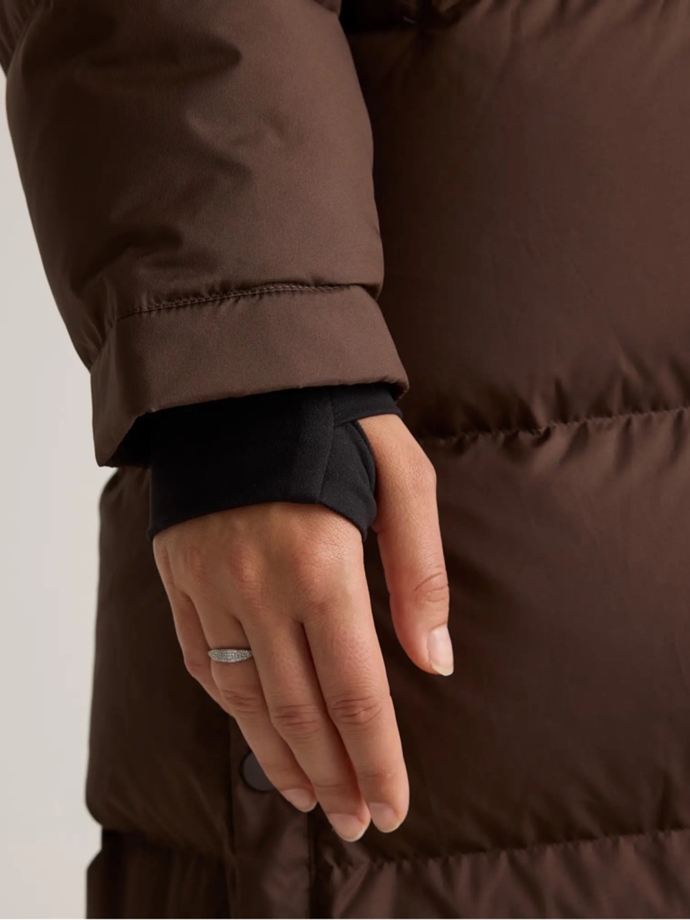 Quince Responsible Down Long Puffer Jacket Hot Fudge Small NWT - Picture 8 of 11